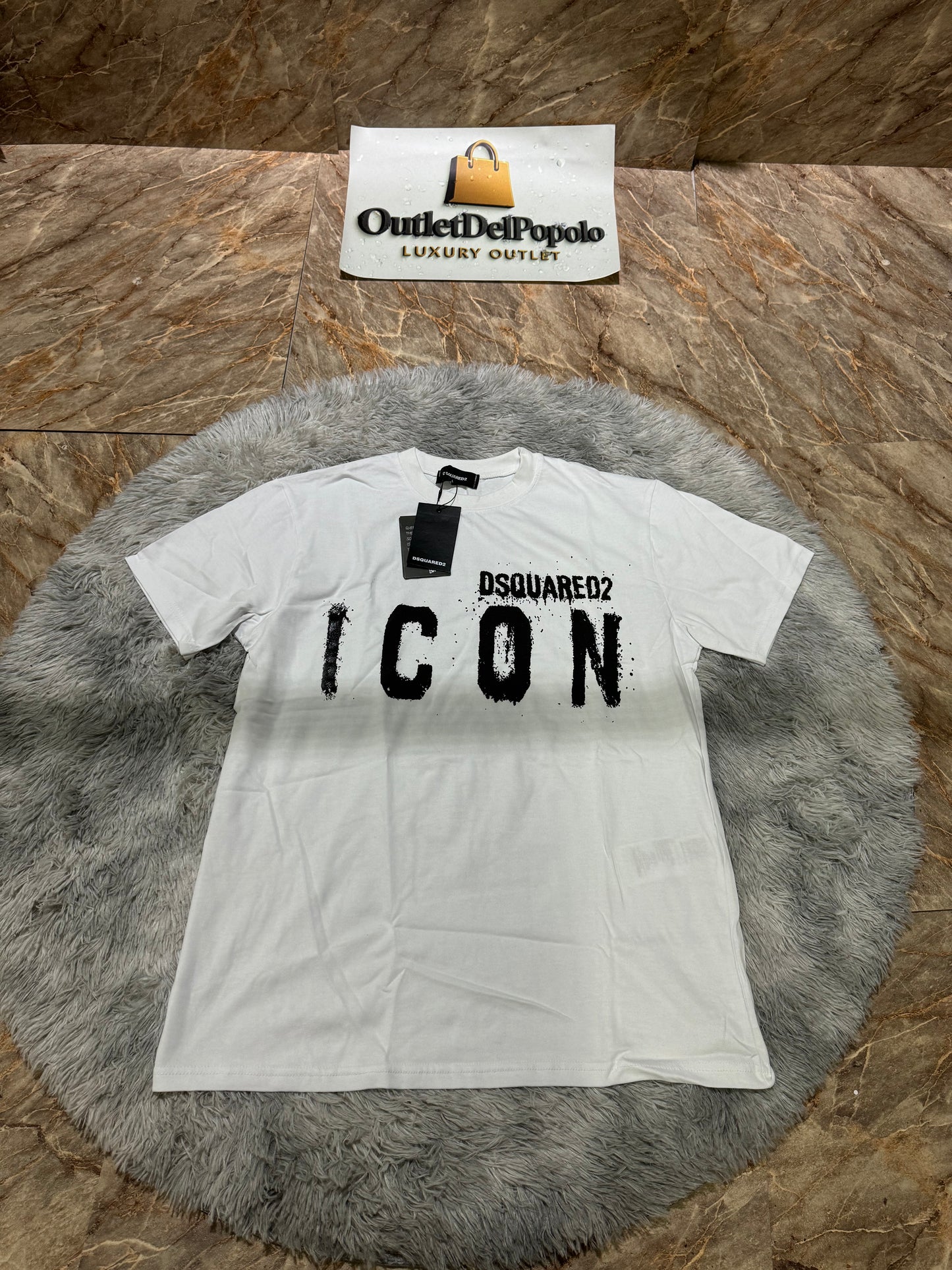 T Shirt Icon