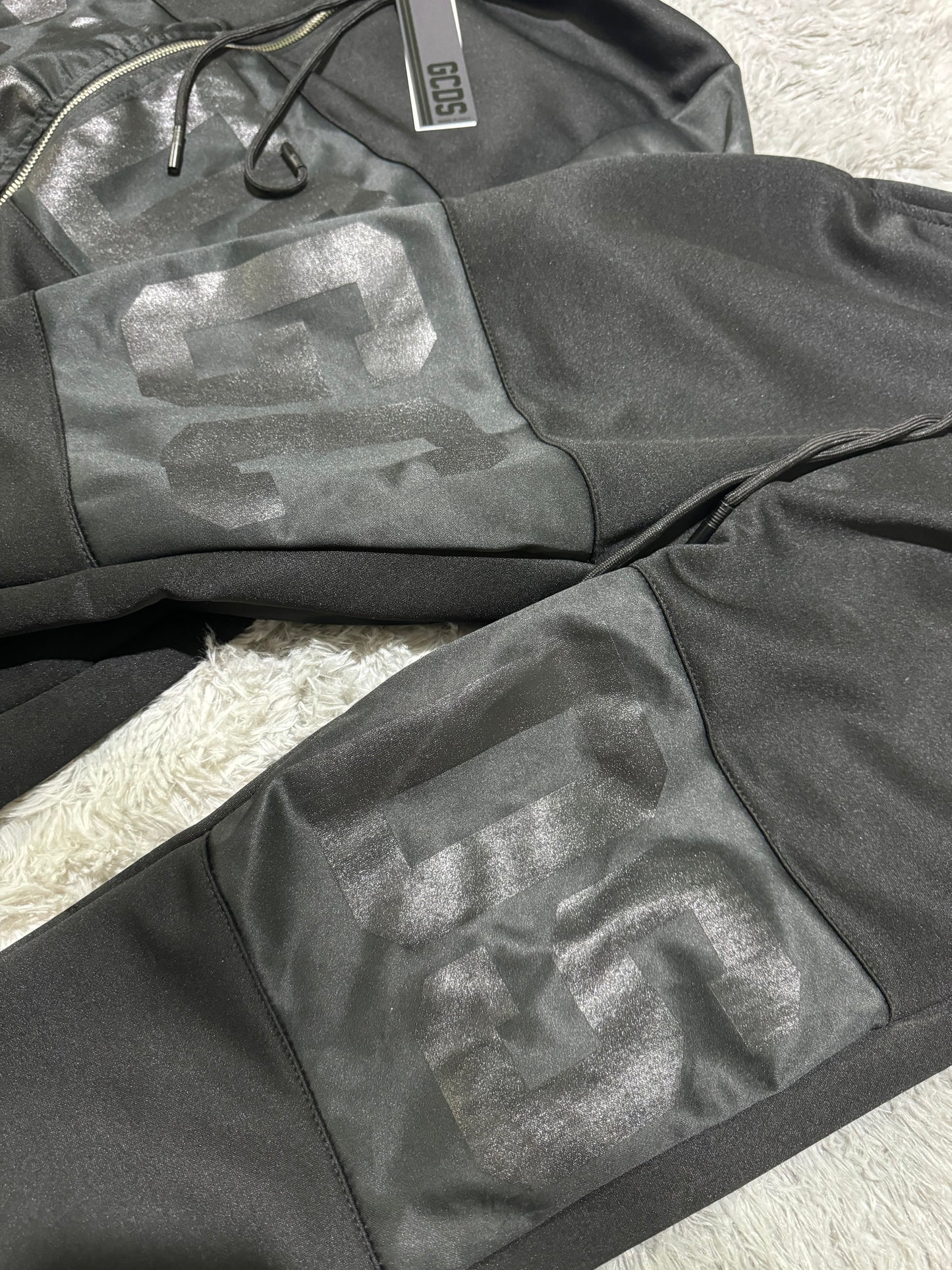 Tuta Gcds Nero su Nero