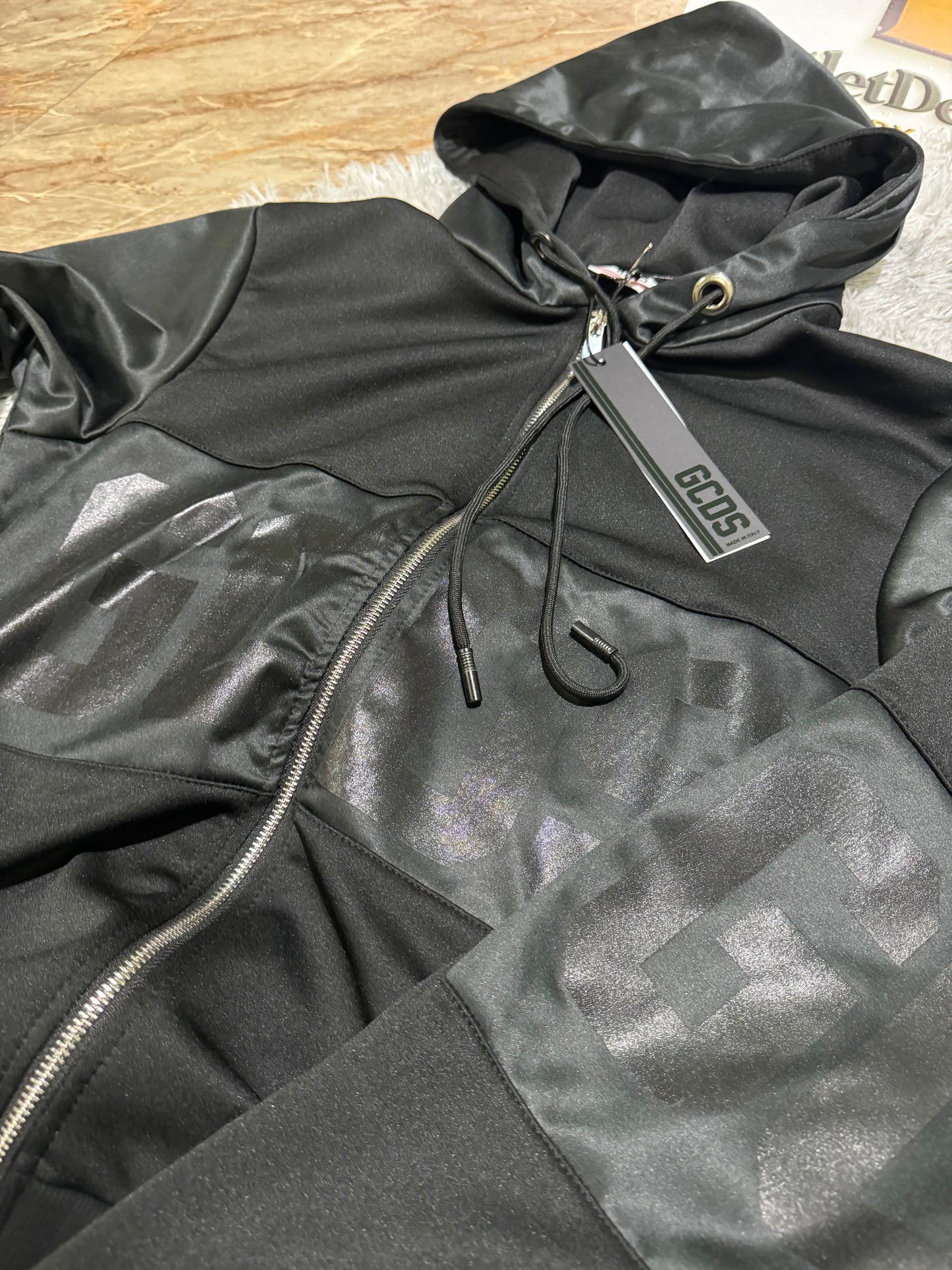 Tuta Gcds Nero su Nero