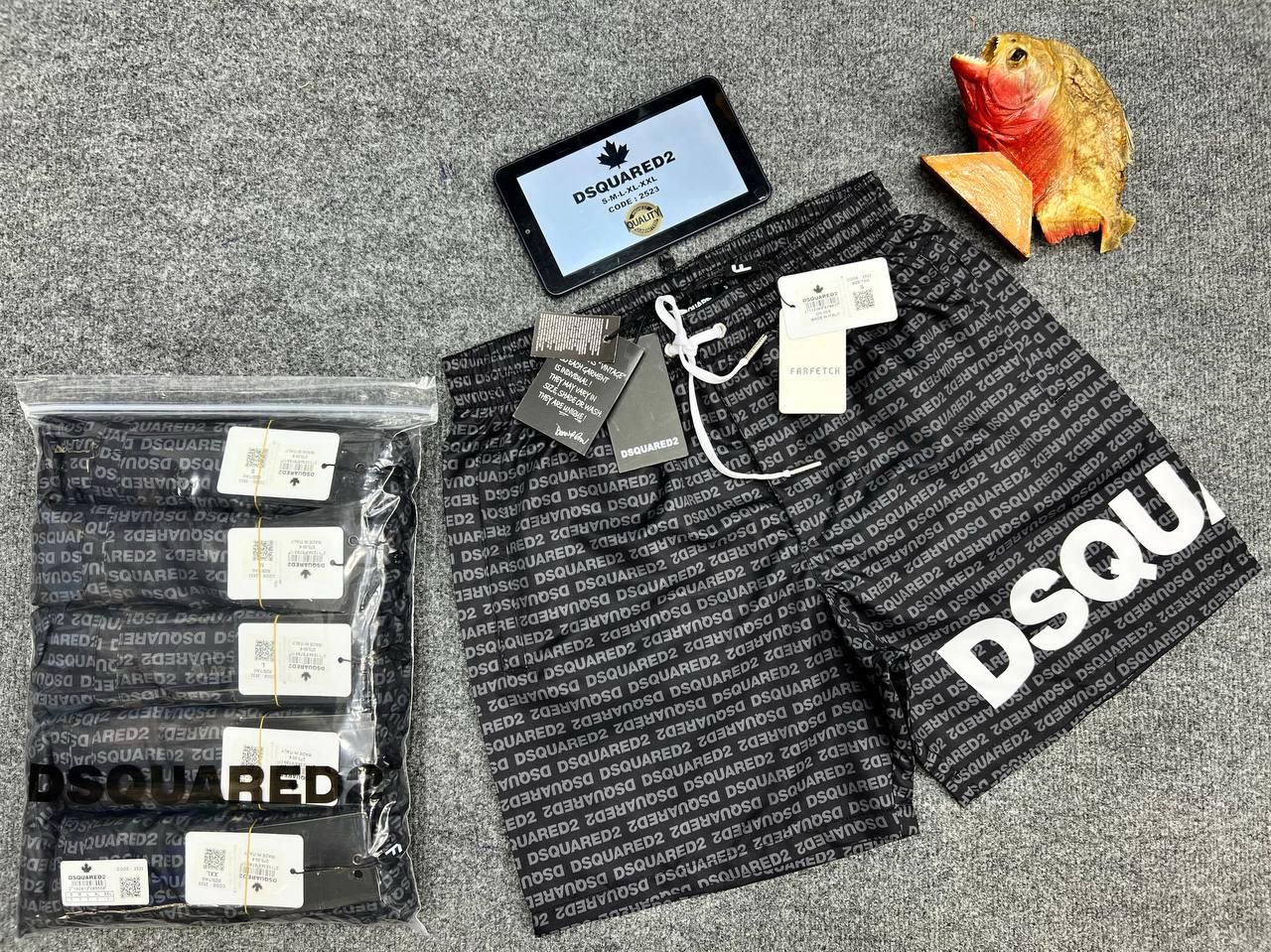 Costumi Dsq