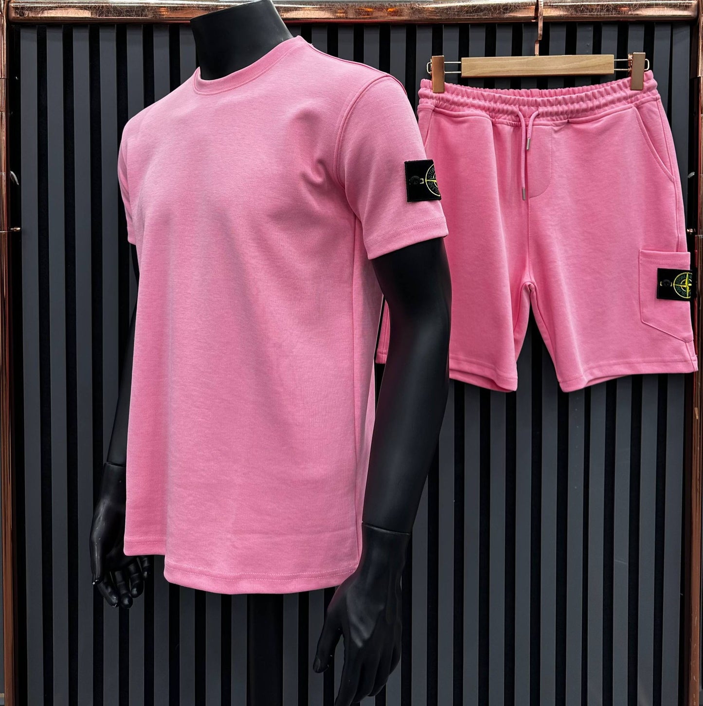 Completo Stone Island