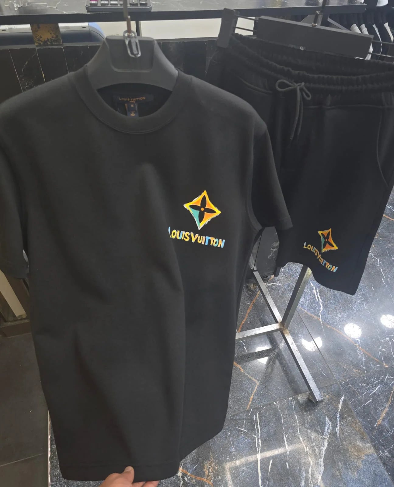 T-Shirt + Bermuda lv Rombo