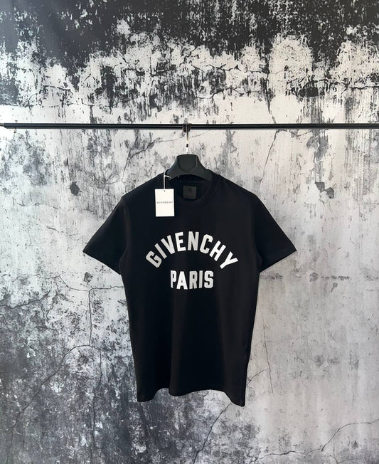 T- SHIRT Givenchy