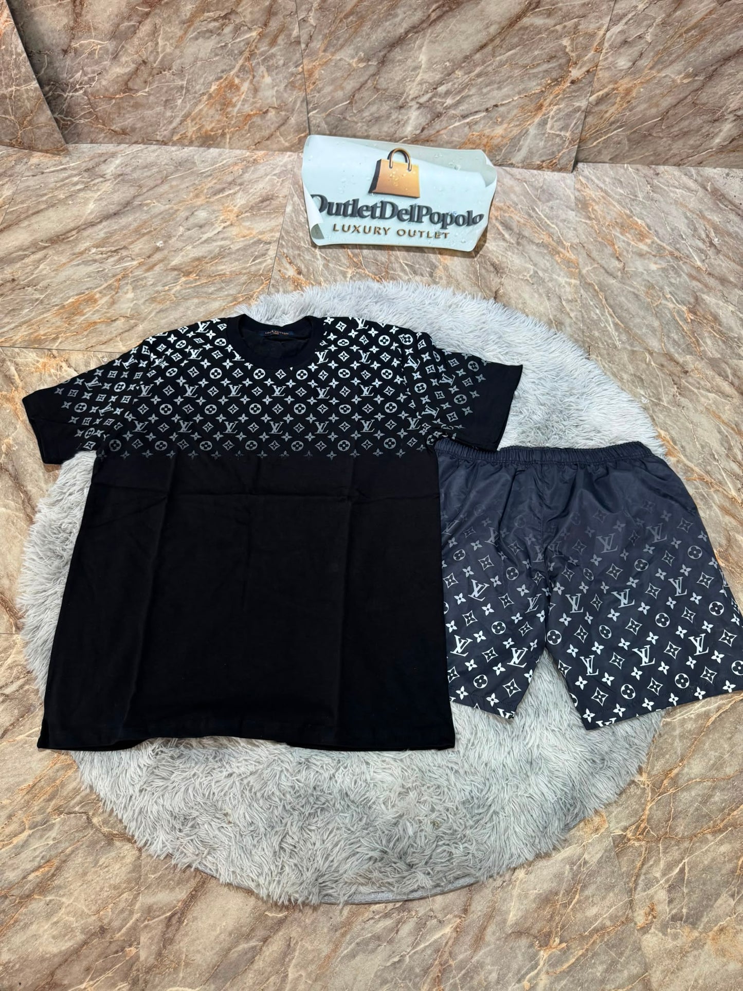 Shirt + Costume Completo Lv