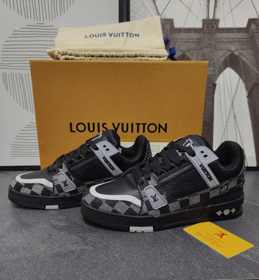 lv trainer grey black