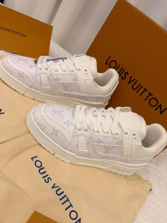 Lv Trainer Bianca Monogram