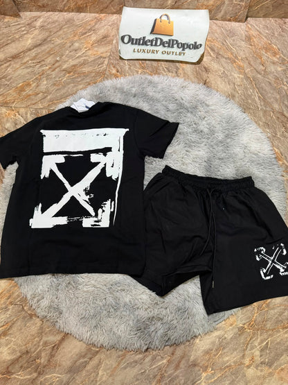 T-Shirt + Costume Off White